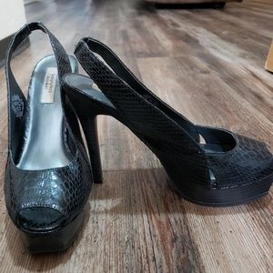 Simply Vera heels